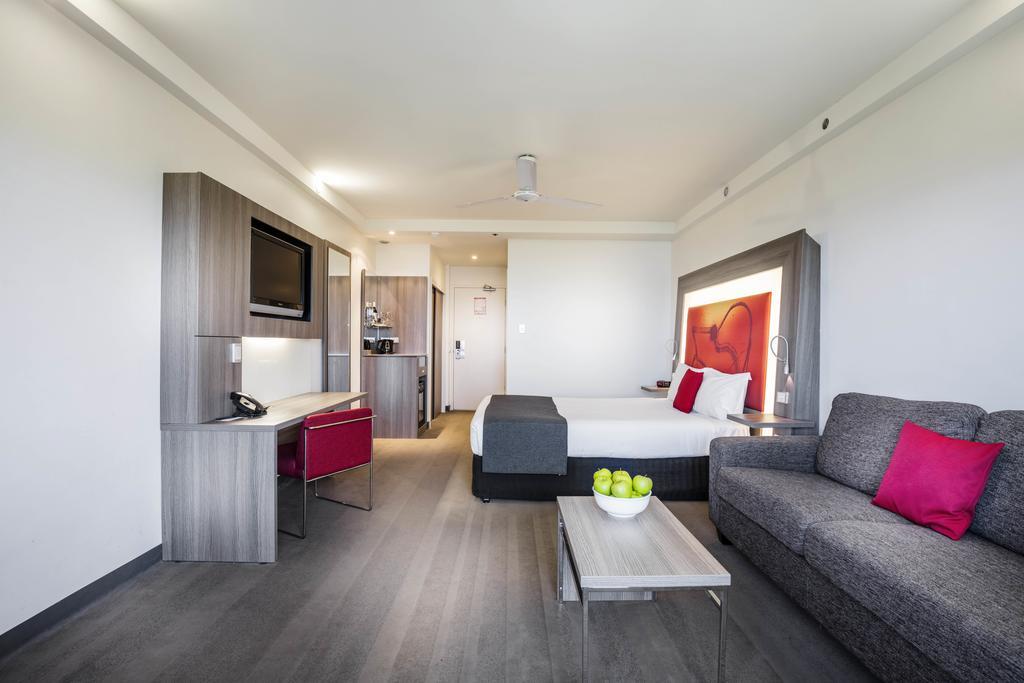 Novotel Cbd Hotel 4*
