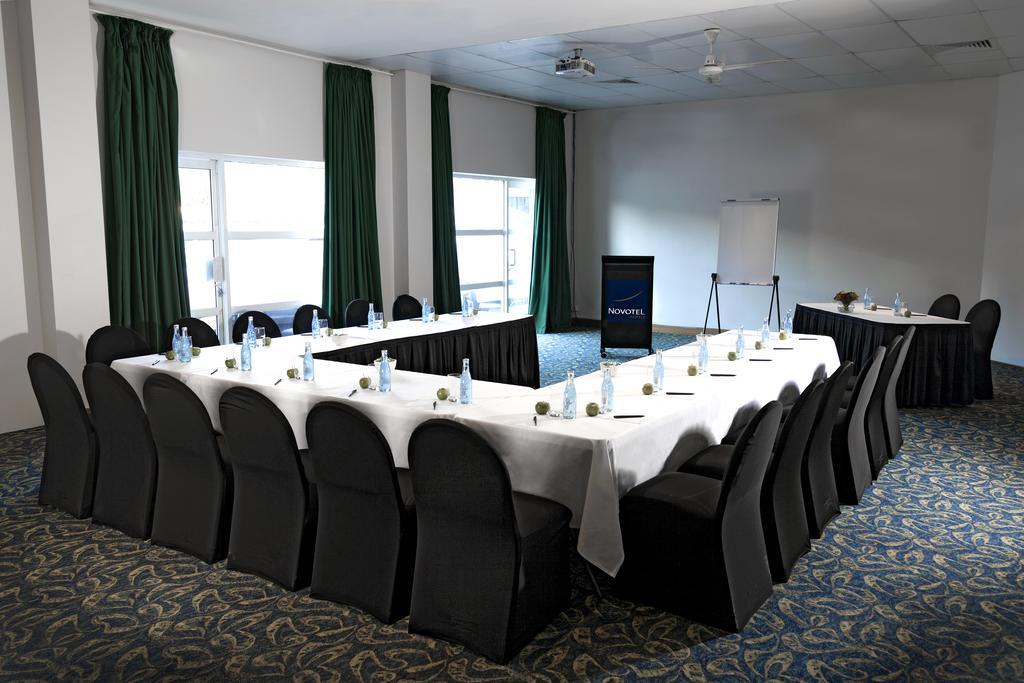 Novotel Cbd Hotel 4*